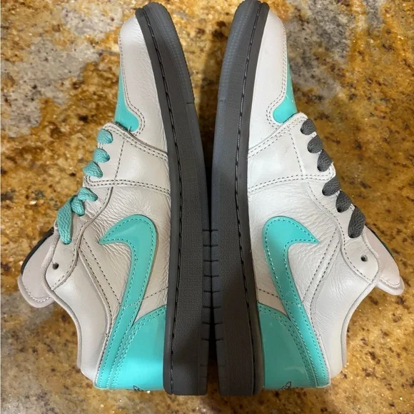 Nike Air Jordan Low Sneakers in Teal and Gray size 6.5 - Picture 7 of 9